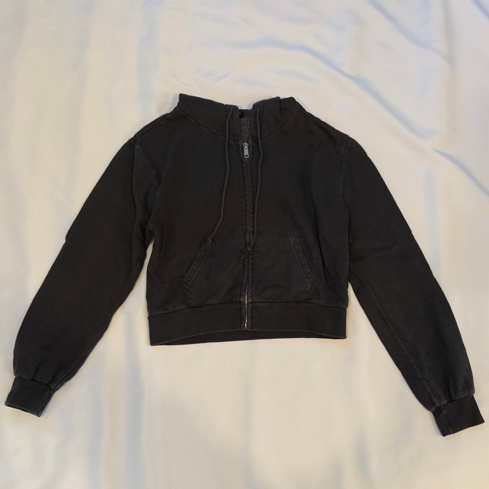 Brandy Melville Cropped Hoodie